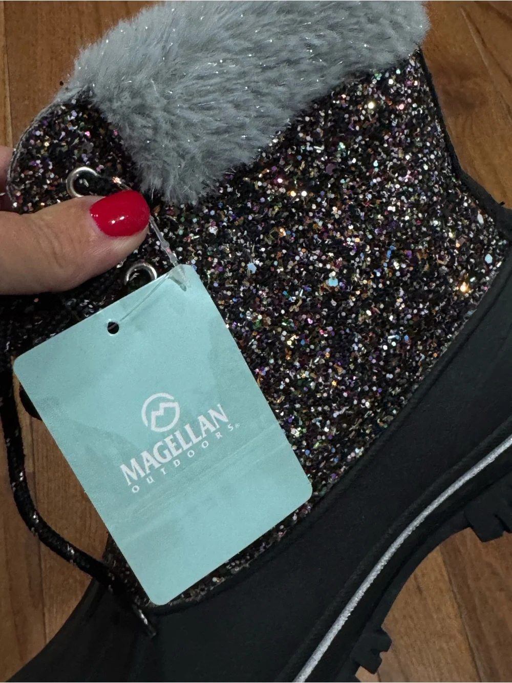 Magellan Outdoors Girls Size 6 Snow Boots #glitter #winter - New